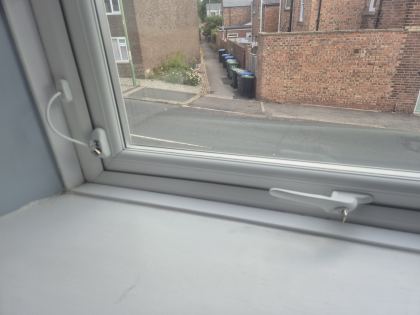 DW Locksmiths window handles in Sherburn