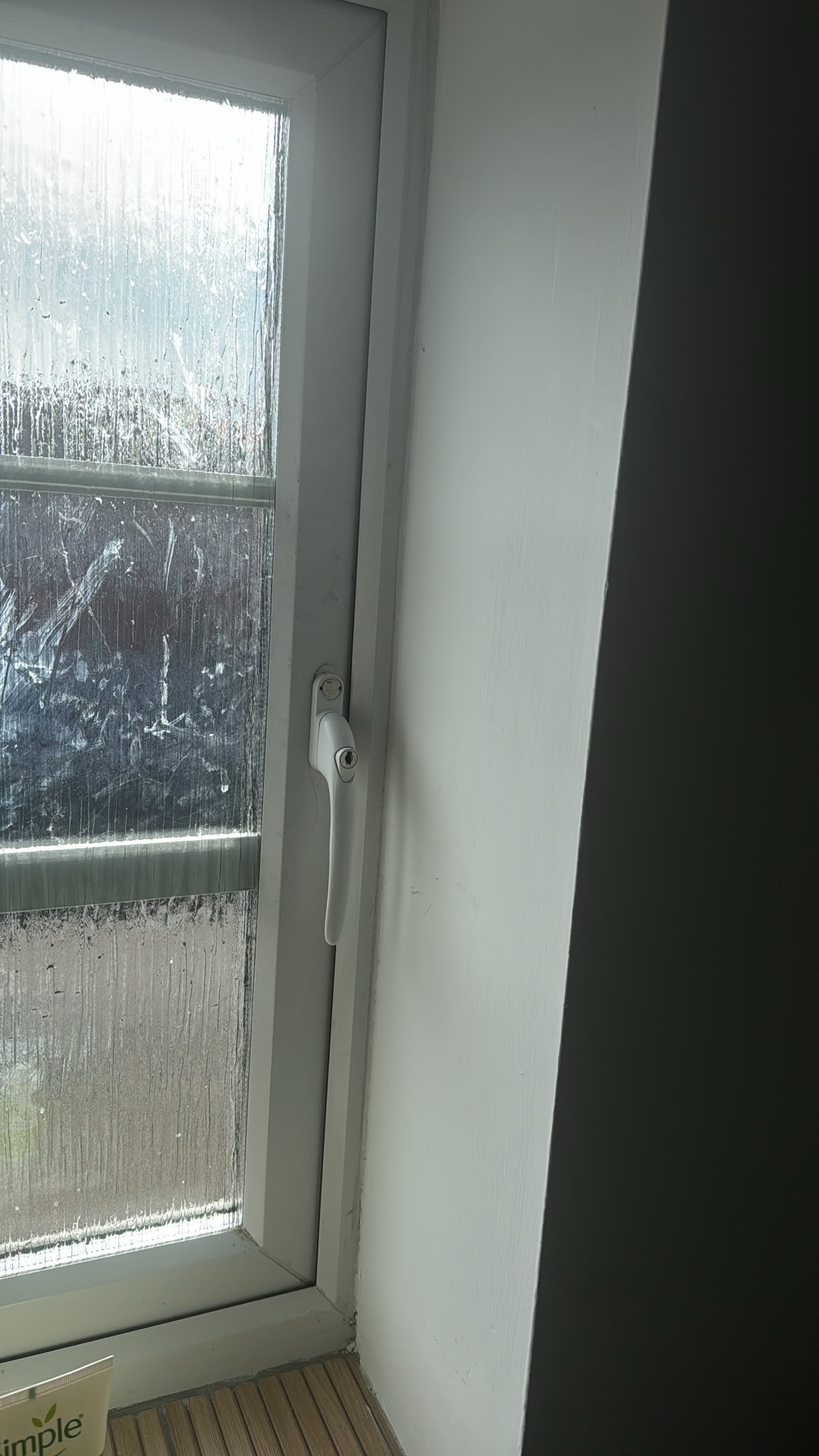 DW Locksmiths window handles in Grindon