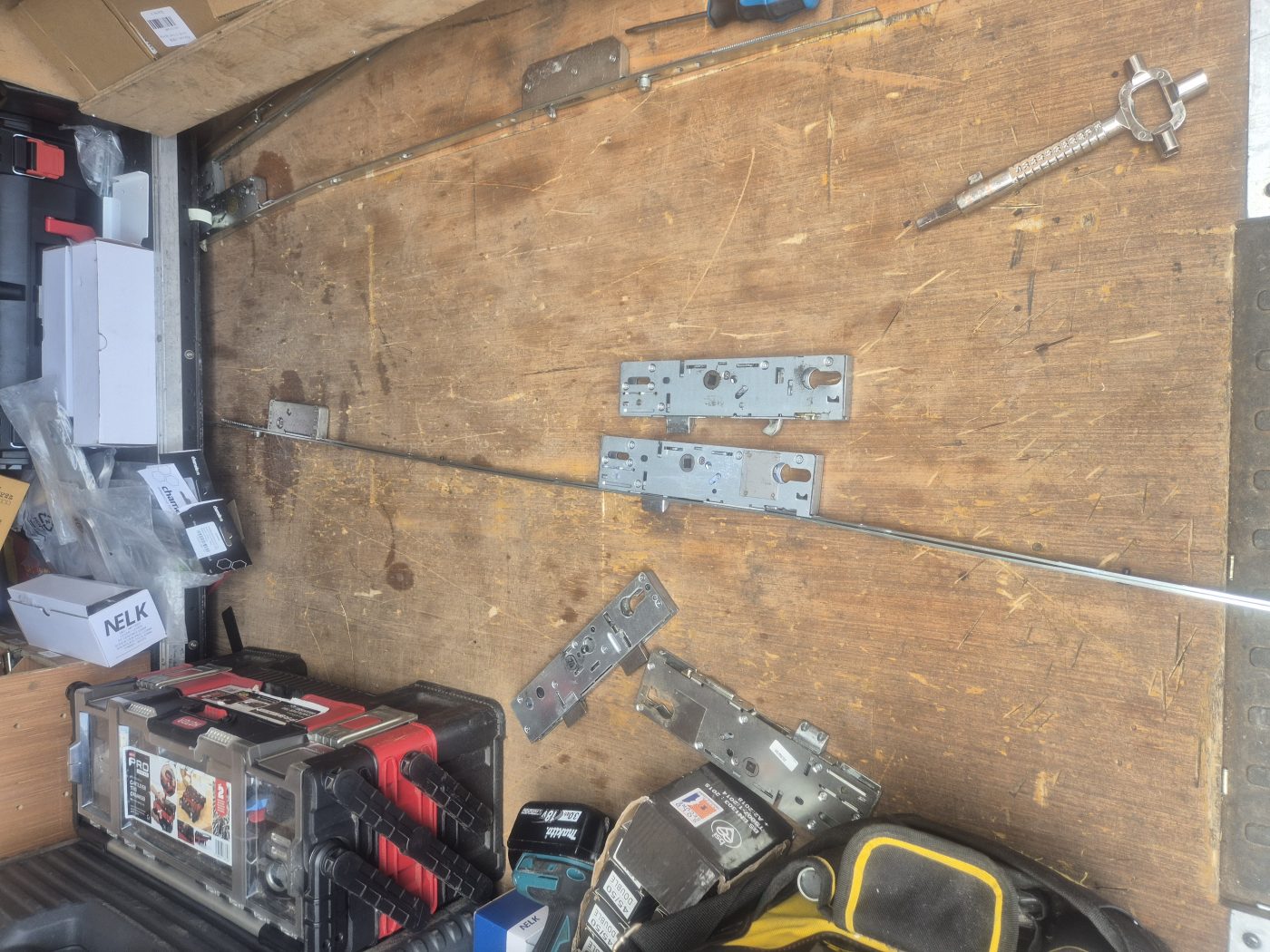 DW Locksmiths gearbox replacement in Pallion