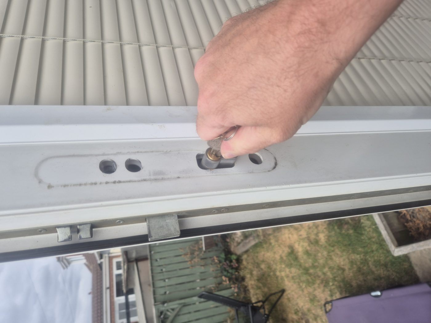 DW Locksmiths gearbox replacement in Newbottle