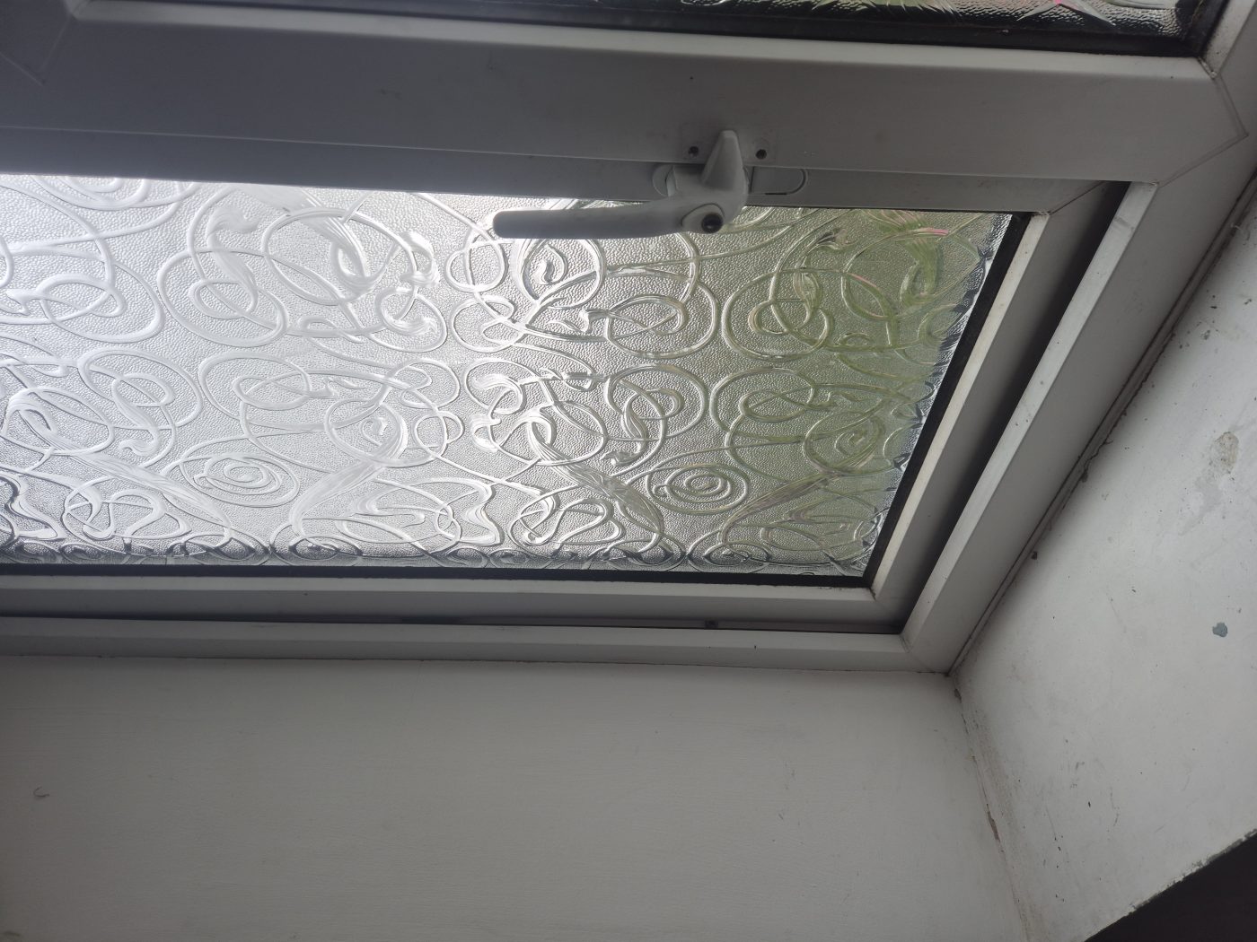 DW Locksmiths window handles & window mechanisms & glass replacement in Easington Lane