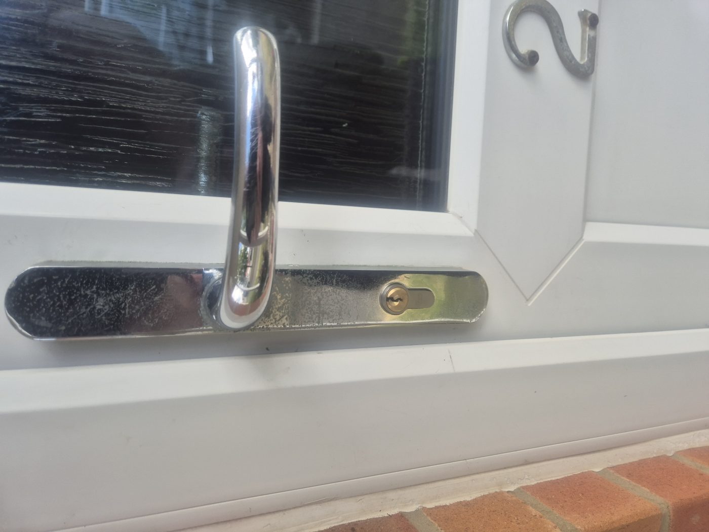 DW Locksmiths lock change in Doxford Park