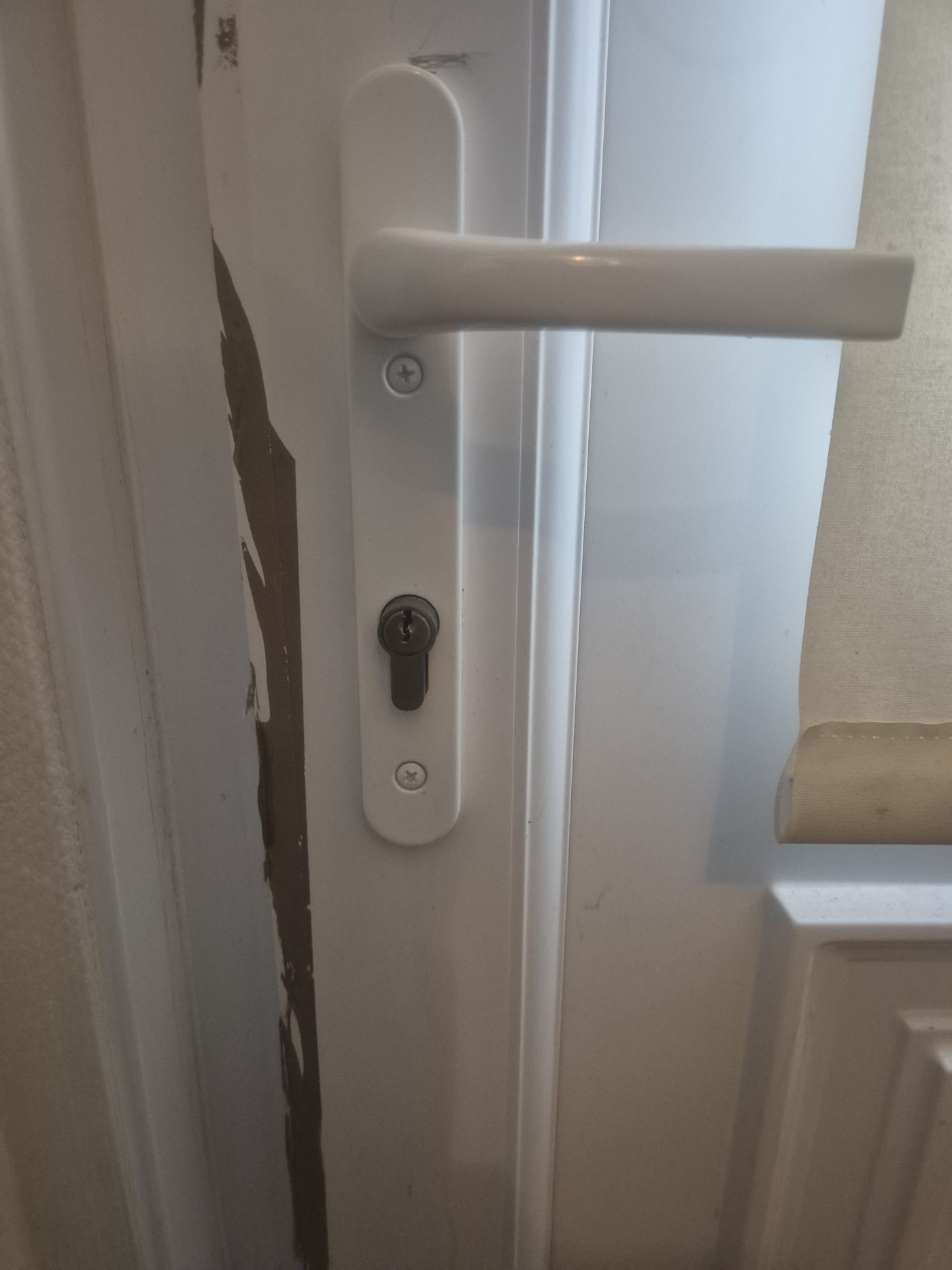 DW Locksmiths lock change in South Hylton