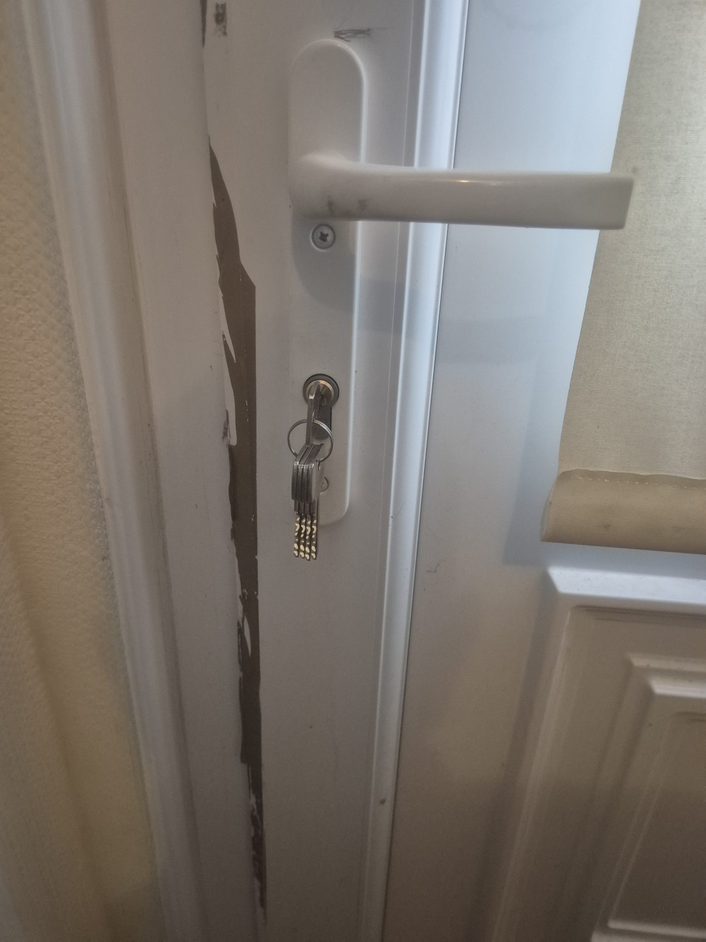 DW Locksmiths lock change in South Hylton