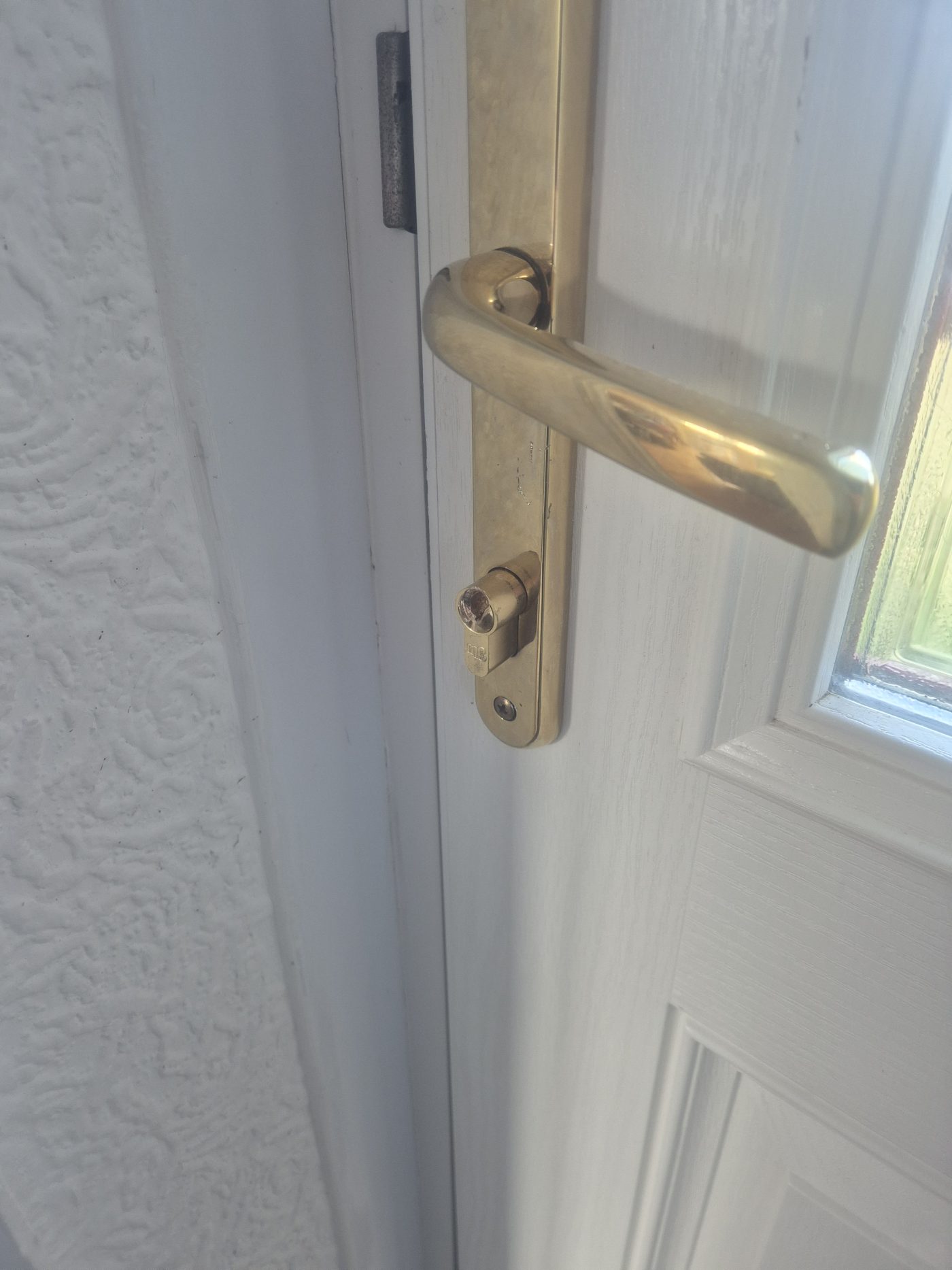 DW Locksmiths lock change in Wingate