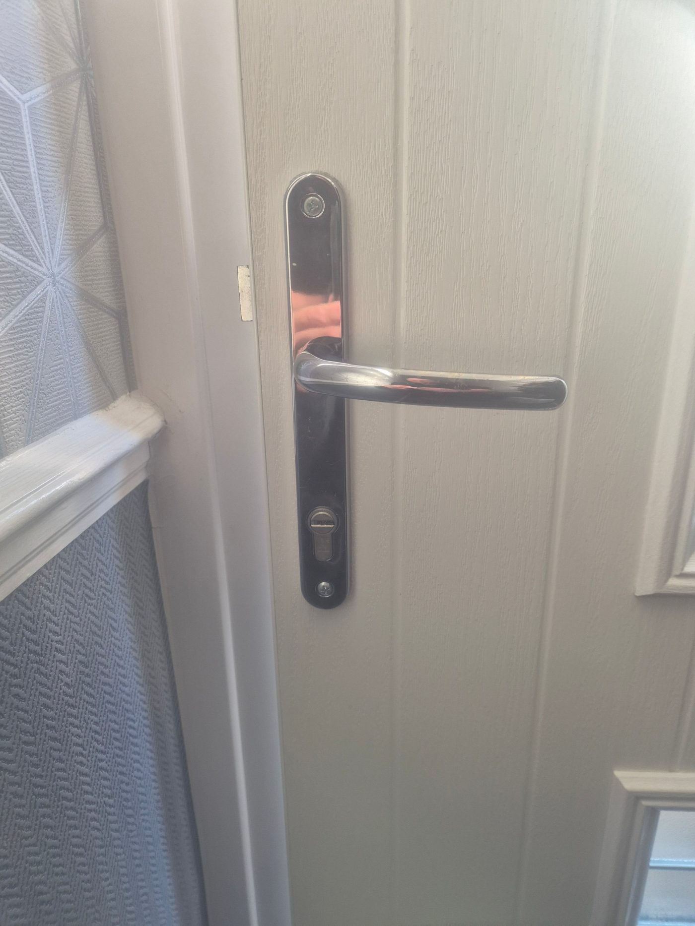 DW Locksmiths lock change in Castletown