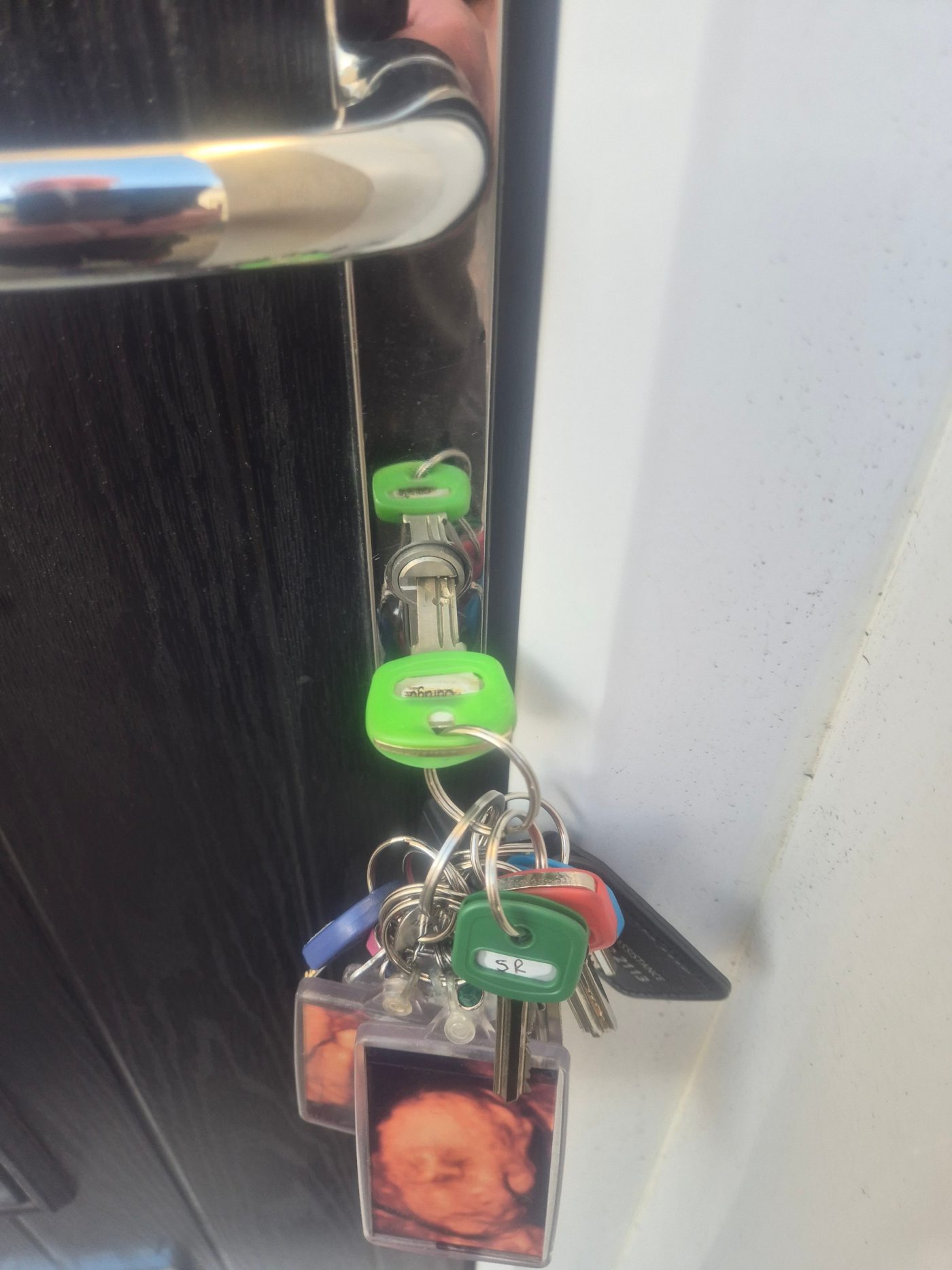 DW Locksmiths lock change in Castletown