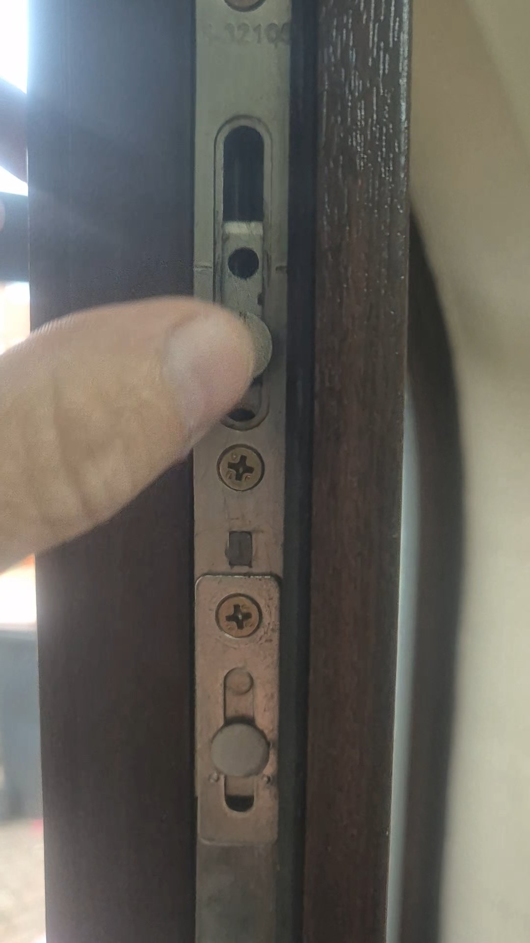 DW Locksmiths lock repair & door realignment in Neville’s Cross